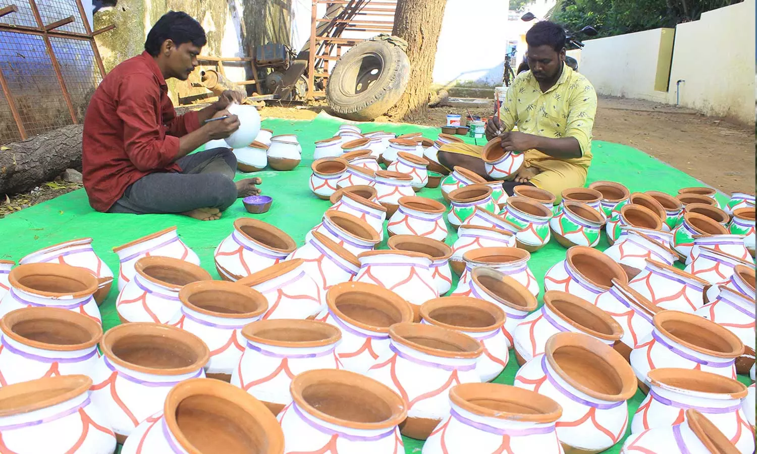 ஜி-20 மாநாடு எதிரொலி: நெல்லையில் 2 லட்சம் மண் ஹாட்பாக்ஸ்கள் தயாரிப்பு விறுவிறுப்பு