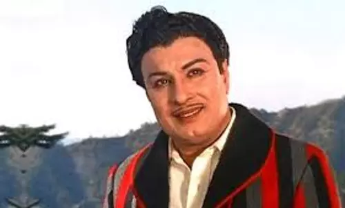 என்னை வாழ வைத்த தெய்வம் எம்.ஜி.ஆருக்குத்தான் என் முதல் நன்றி- அமைச்சர் பேச்சு