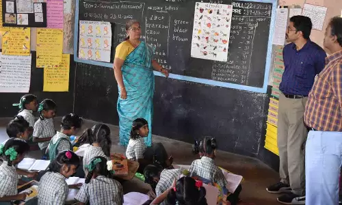 வளர்ச்சி பணிகளை கண்காணிப்பு அலுவலர் ஆய்வு