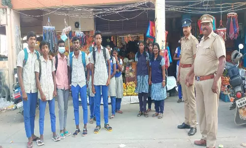 போதை பொருள் குறித்து மாணவ-மாணவிகளுக்கு விழிப்புணர்வு