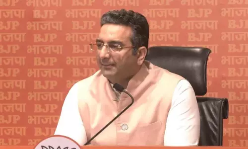 ராகுல் காந்தியை காங்கிரசில் இருந்து நீக்க வேண்டும்- கார்கேவுக்கு பாஜக வலியுறுத்தல்