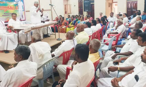 வறட்சி நிவாரண பணிகளை தொடங்க கோரிக்கை