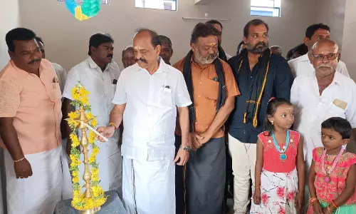 கழுகுமலையில் ரூ.15 லட்சம் மதிப்பில் புதிய ரேசன் கடை- கடம்பூர் ராஜூ எம்.எல்.ஏ. திறந்து வைத்தார்