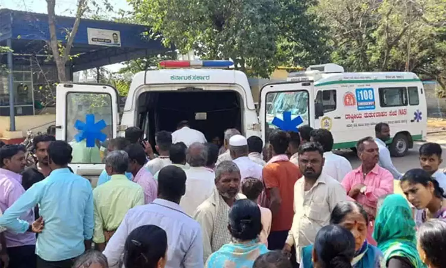 கர்நாடகாவில் 4ம் வகுப்பு மாணவனை பால்கனியில் இருந்து தள்ளிவிட்டு கொன்ற ஆசிரியர் கர்நாடகாவில் 4ம் வகுப்பு மாணவனை பால்கனியில் இருந்து தள்ளிவிட்டு கொன்ற ஆசிரியர்