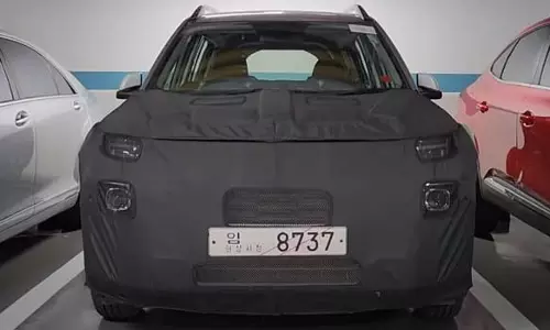 இணையத்தில் லீக் ஆன ஹூண்டாய் Ai3 மைக்ரோ எஸ்யுவி ஸ்பை படம்!