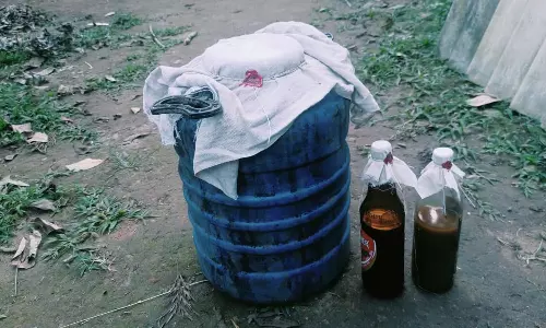 கள்ளச்சாராய விவகாரம்: தமிழகம் முழுக்க 1,558 பேர் கைது - டிஜிபி தகவல்!