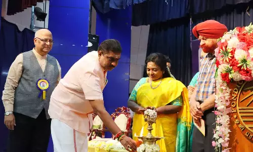 சர்வதேச கருத்தரங்கம் -  கவர்னர் தமிழிசை தொடங்கி வைத்தார்