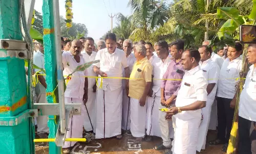 நாகரசம்பட்டி அருகே   3 மின் மாற்றிகளை   எம்.எல்.ஏ. திறந்து வைத்தார்