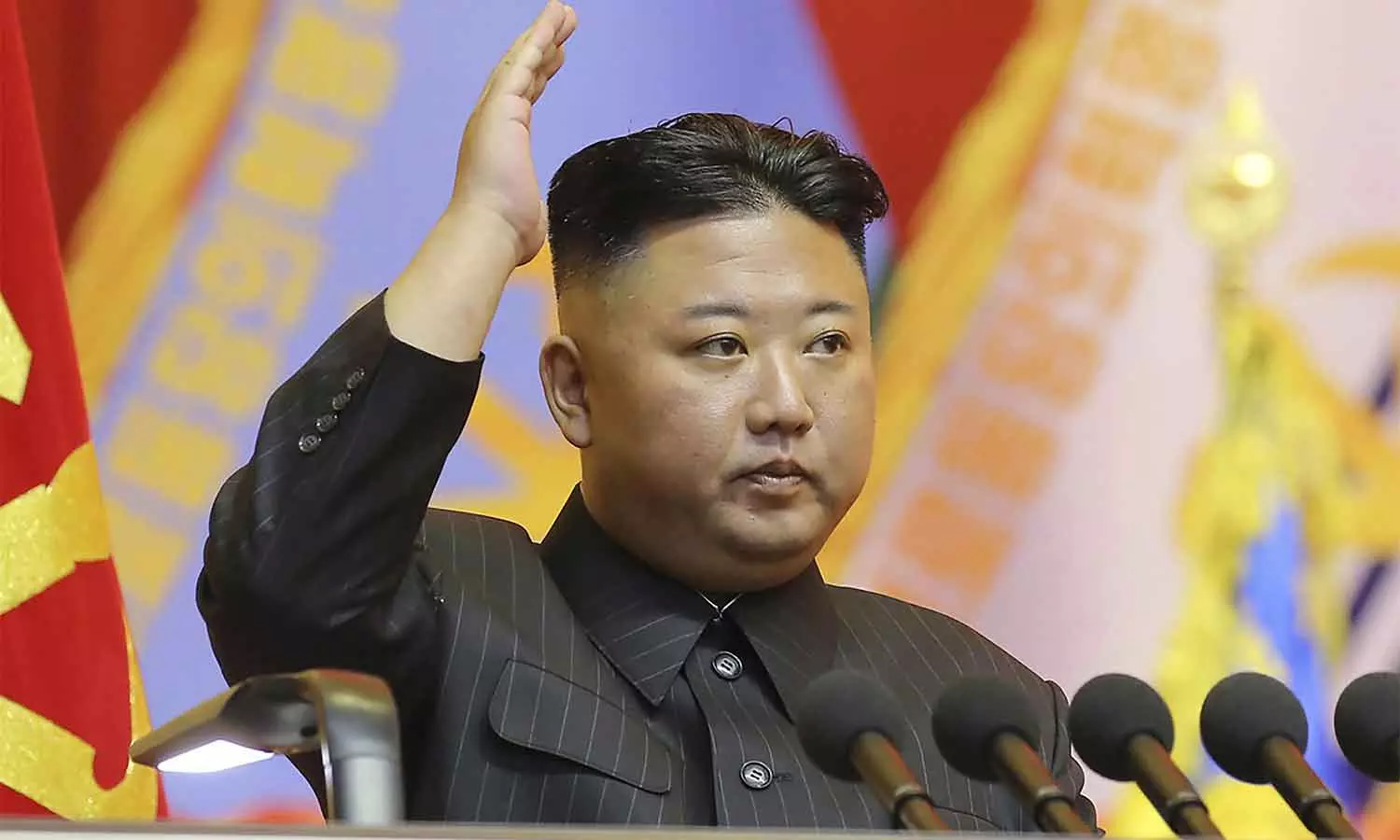 வட கொரியாவில் 11 நாட்களுக்கு மக்கள் யாரும் சிரிக்கக் கூடாது, மது அருந்தக் கூடாது: அதிபர் அதிரடி உத்தரவு