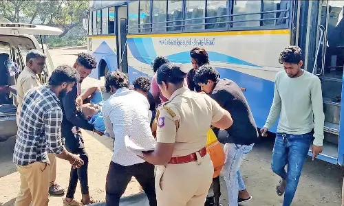 கன்னியாகுமரி அரசு போக்குவரத்துக் கழக பணிமனையில் அ.தி.மு.க. தொழிற்சங்க நிர்வாகி மர்மச் சாவு