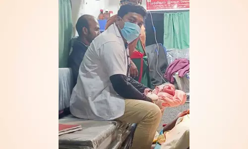 108 ஆம்புலன்சில் கர்ப்பிணிக்கு பிரசவம்