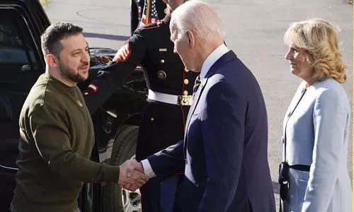 அமெரிக்க அதிபர் ஜோ பைடனுடன் உக்ரைன் அதிபர் ஜெலன்ஸ்கி சந்திப்பு