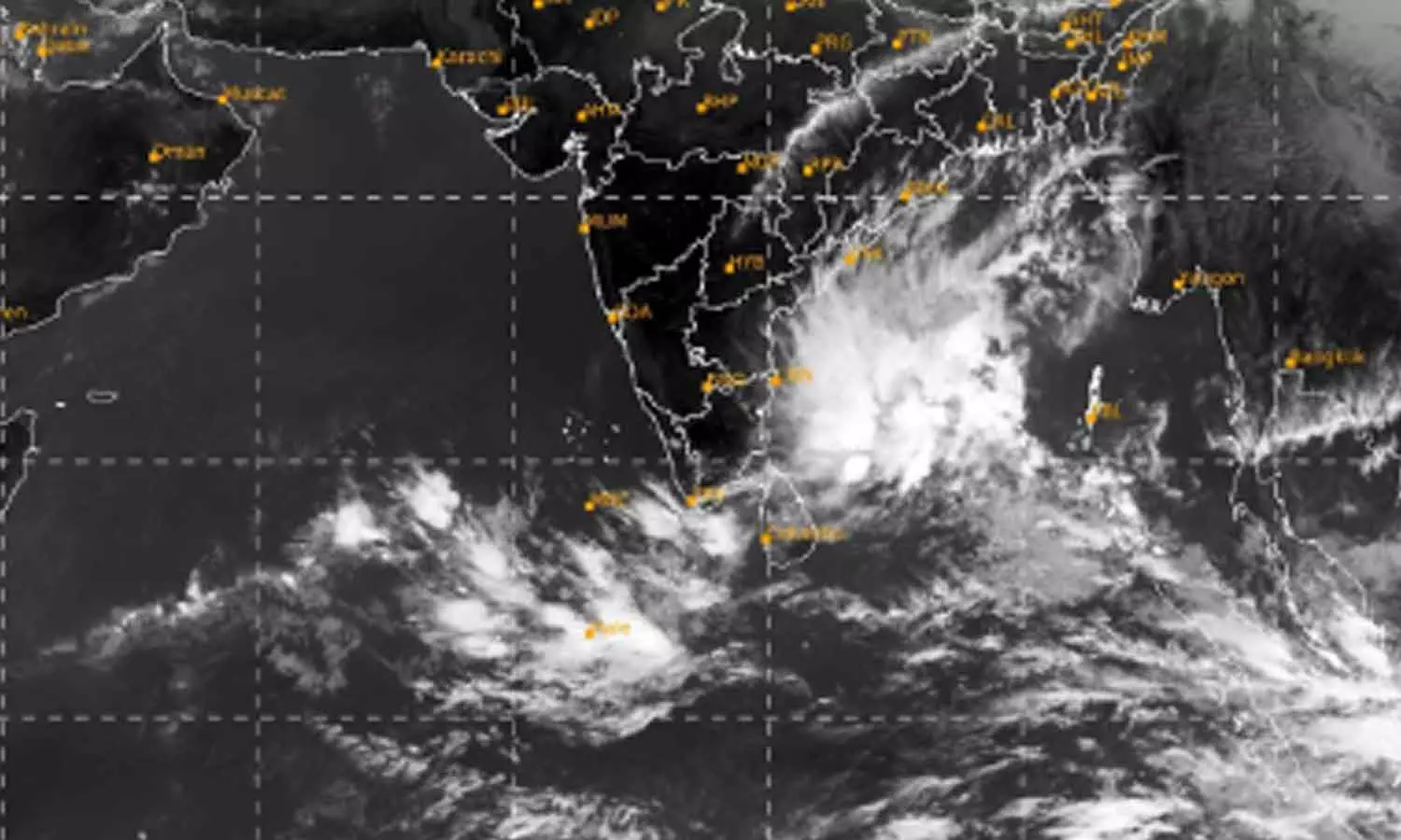 வங்கக் கடலில் தீவிர காற்றழுத்த தாழ்வு பகுதி, காற்றழுத்த தாழ்வு மண்டலமாக வலுவடைந்தது- தென்மாவட்டங்களில் பலத்த மழை எச்சரிக்கை வங்கக் கடலில் தீவிர காற்றழுத்த தாழ்வு பகுதி, காற்றழுத்த தாழ்வு மண்டலமாக வலுவடைந்தது- தென்மாவட்டங்களில் பலத்த மழை எச்சரிக்கை