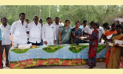 பழங்குடியின மக்கள் வீடு கட்ட ஆணை