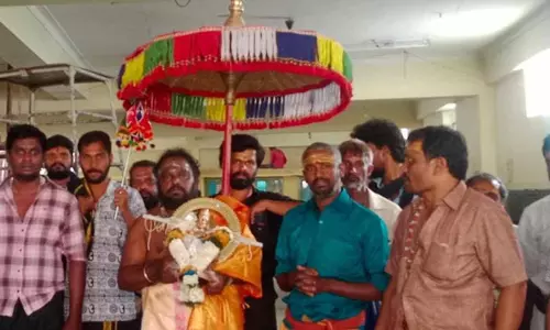 அய்யப்ப சுவாமி வீதி உலா