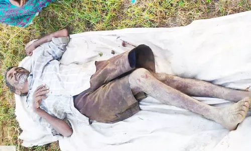 காவலுக்குச் சென்ற விவசாயியை தூக்கி வீசிய யானை