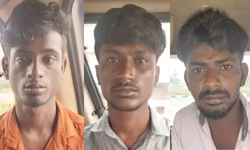 மோட்டார் சைக்கிள்களை திருடி வழிப்பறியில் ஈடுபட்ட கும்பல் கைது