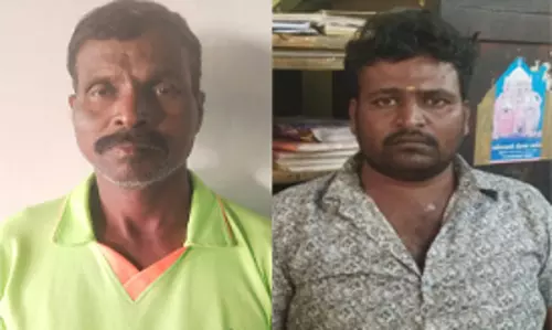 மொபட் திருடிய 2 பேர் கைது