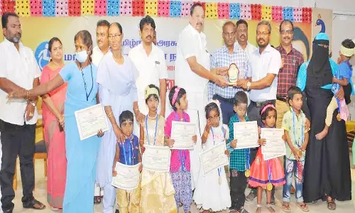 மாற்று திறனாளி மாணவ- மாணவிகளின் கலை நிகழ்ச்சி