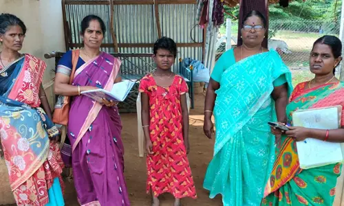 பரமத்திவேலூர் பகுதியில்  பள்ளி செல்லா குழந்தைகள் கணக்கெடுப்பு பணி