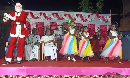 கிறிஸ்துமஸ் பண்டிகை கொண்டாட்டம்-கென்னடி எம்.எல்.ஏ. பங்கேற்பு