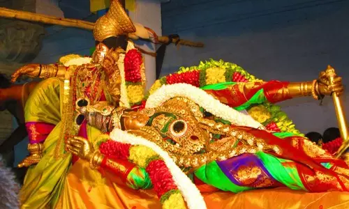 கண் நிறைந்த கணவன் கிடைக்க விரும்பும் பெண்கள் கடைபிடிக்க வேண்டிய விரதம்