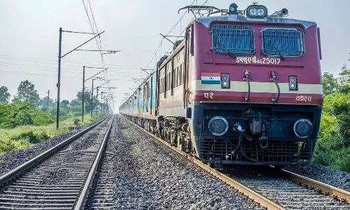 நாகர்கோவில்-தாம்பரம் சிறப்பு ரெயில் 26-ந் தேதி இயக்கம்: புதுக்கோட்டையை புறக்கணித்த ரெயில்வே நிர்வாகம்