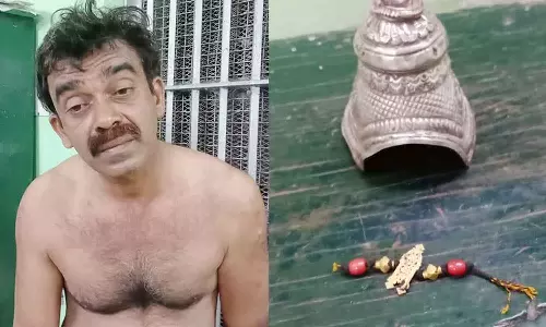 கடலாடி அருகே ஹெல்மெட் அணிந்து கோவிலில் திருடிய கொள்ளையன் கைது