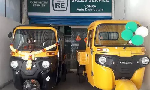 நீலகிரியில் குப்பைகளை அகற்ற பேட்டரி மூலம் இயங்கும் ஆட்டோ வாகனங்கள்