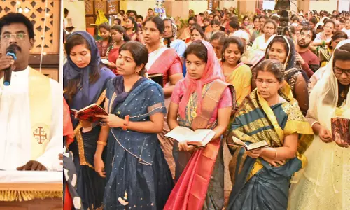 கிறிஸ்துமஸ் பண்டிகை கோலாகல கொண்டாட்டம்