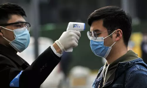 கட்டாய கொரோனா பரிசோதனையால் வெளிநாட்டு வாழ் இந்தியர்களுக்கு பாதிப்பா?