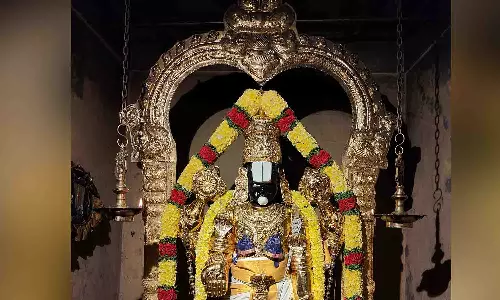 உடுமலை வேங்கடேச பெருமாள் கோவிலில் பகல் பத்து உற்சவம் தொடங்கியது