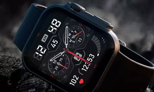 ஆப்பிள் வாட்ச் தோற்றத்தில் ஃபயர் போல்ட் கிலேடியேட்டர் ஸ்மார்ட்வாட்ச் அறிமுகம்!
