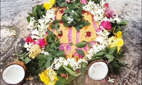 மகாதீபம் ஏற்றப்பட்ட மலையில் பிராயசித்த பூஜை