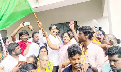 வேலூர் மாவட்ட நடிகர் சங்கத்தின் 21 ஆம் ஆண்டு கலை விழா