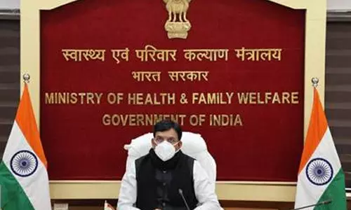 கொரோனா தொற்று குறித்து சரியான தகவல்களை மட்டும் பகிர வேண்டும்- மத்திய சுகாதார மந்திரி வலியுறுத்தல்