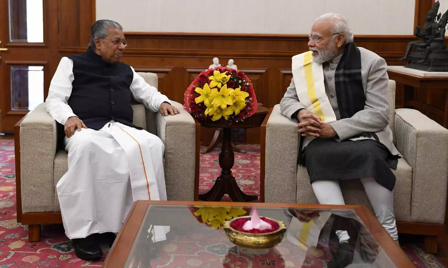 பிரதமர் மோடியுடன் கேரள முதல் மந்திரி பினராயி விஜயன் சந்திப்பு பிரதமர் மோடியுடன் கேரள முதல் மந்திரி பினராயி விஜயன் சந்திப்பு