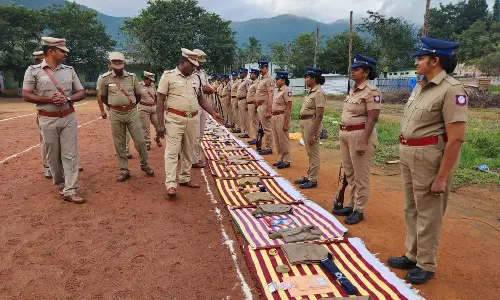 ஒட்டன்சத்திரம் போலீஸ் நிலையத்தில் வருடாந்திர ஆய்வு பணி