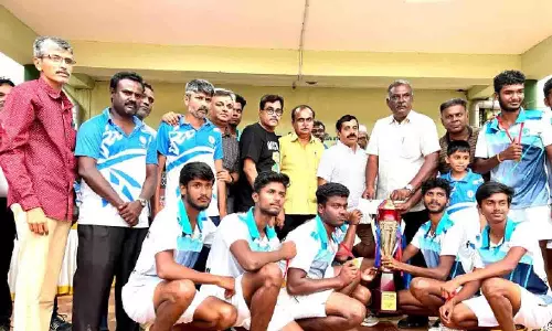 பல்லடத்தில்  பூப்பந்தாட்ட போட்டி