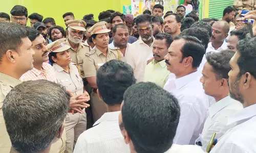 கடலூர் குப்பன்குளத்தில்  வீடுகளை இடிக்க மீண்டும் பொதுமக்கள் எதிர்ப்பு தெரிவித்து போராட்டம்