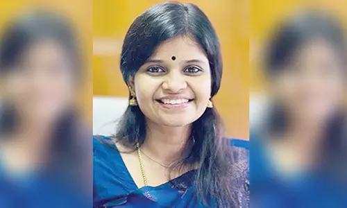 மாற்றுத்திறனாளிகள் அடையாள அட்டையில் ஆதாரை இணைக்க வேண்டும்- கலெக்டர் தகவல்