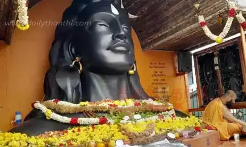 பெரம்பலூரில் ஆதியோகி சிவன் சிலை ரத ஊர்வலம்