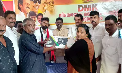 கேரள மாநிலம் கொட்டாரகரையில் தி.மு.க. அலுவலகம் திறப்பு -நலத்திட்ட உதவிகளை சிவபத்மநாதன் வழங்கினார்