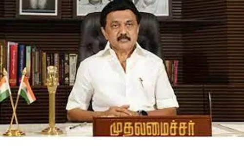 காங்கிரசை தாங்கிப் பிடிக்கும் முதலமைச்சர் மு.க.ஸ்டாலின்