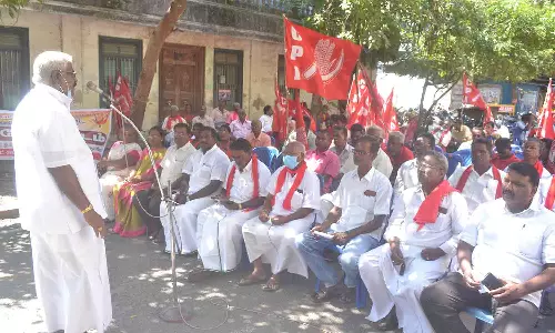 இந்திய கம்யூனிஸ்டு ஆர்ப்பாட்டம்