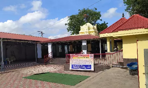 தூத்துக்குடியில் கோவில் உண்டியலை உடைத்து திருட முயற்சி