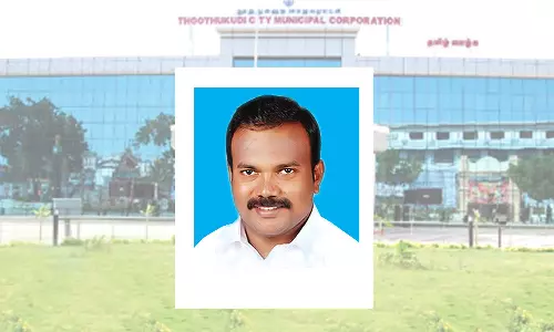 தூத்துக்குடியில் சேதம் அடைந்த சாலைகளை சீரமைக்க ரூ.20.35 கோடி - மேயர் ஜெகன் பெரியசாமி தலைமையில் நடைபெற்ற மாநகராட்சி கூட்டத்தில்  தீர்மானம்