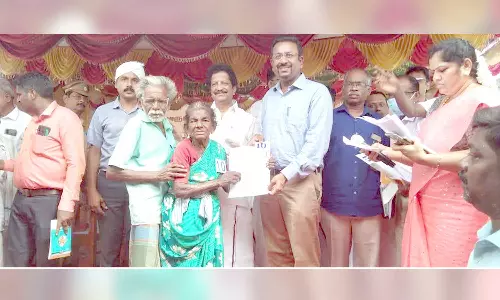 மக்கள் நேர்காணல் முகாமில் 587 பயனாளிகளுக்கு நலத்திட்ட உதவிகள்