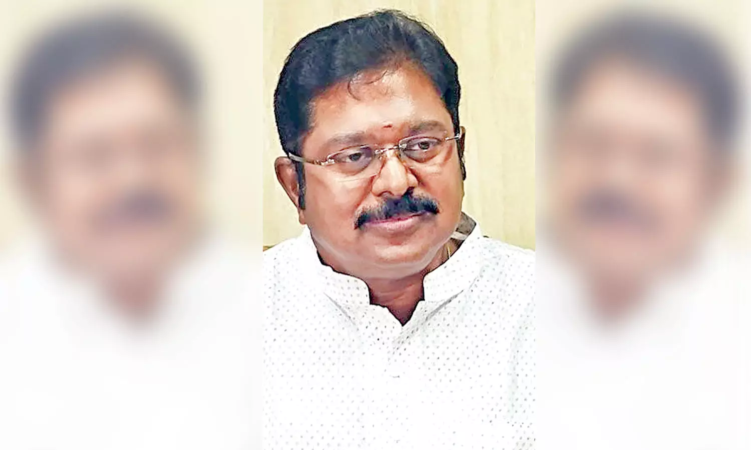 பாதிக்கப்பட்ட கரும்பு விவசாயிகளுக்கு நிலுவை தொகையை முழுமையாக வழங்க வேண்டும்- டி.டி.வி.தினகரன்