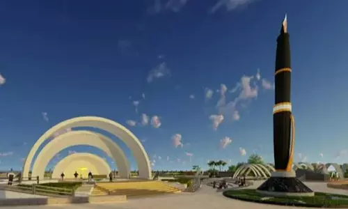 பேனா நினைவுச் சின்னம் அமைக்க பொதுமக்களிடம் கருத்து கேட்பு